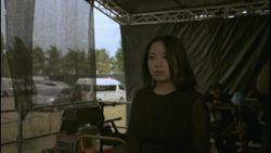 Potret Raut Wajah Tegang Bernadya Jelang Manggung