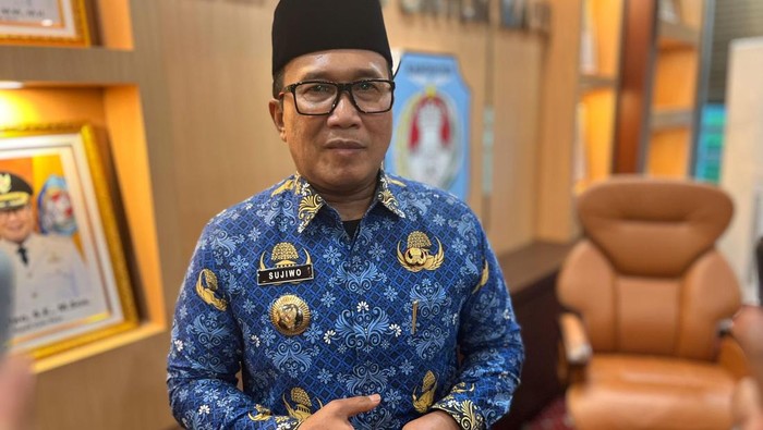 Bupati Kubu Raya Sujiwo. (Dok. Prokopim Kubu Raya)