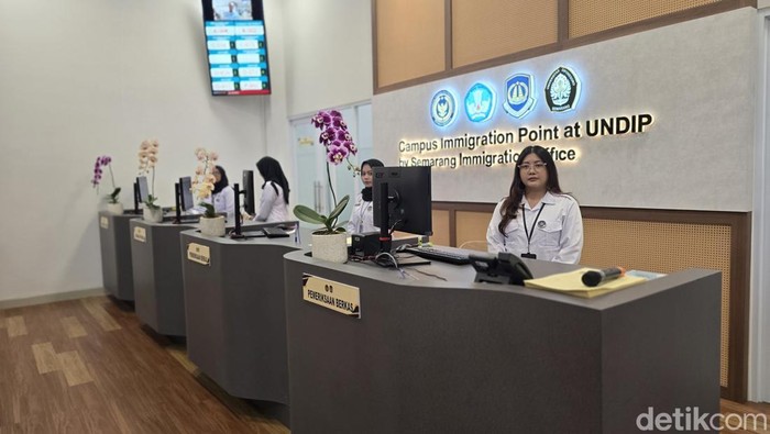 Campus Immigration Point Undip Semarang