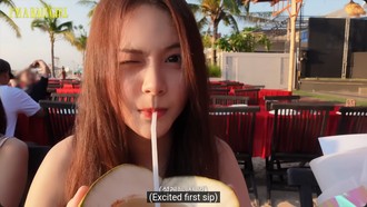 Indo Banget! Momen Carmen H2H Kulineran Saat Pulang Kampung ke Bali