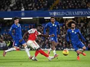 Video Chelsea Vs Arsenal: The Blues Dapat Kartu Merah, Berakhir Imbang 1-1