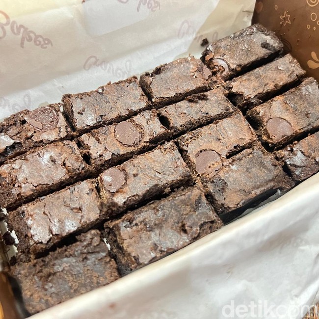 Viral di TikTok! Fudgy Brownies Ini Belinya Harus PO Seminggu