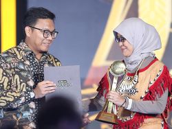 Fadhilah Mathar Raih Detikcom Awards 2025 Berkat Pemerataan Akses Digital