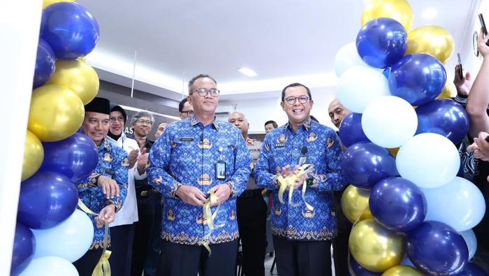 Imigrasi Tanjung Perak Luncurkan ‘Layar Perak’