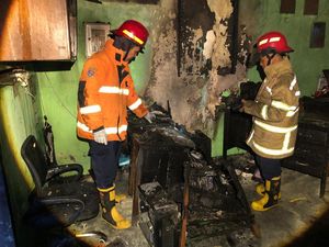Gedung SDN Merjosari Kota Malang Terbakar, Api Lalap Ruang Guru