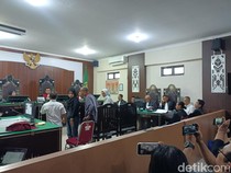 Keluarga Ungkap Banyak Luka pada Jenazah Brigadir Nurhadi