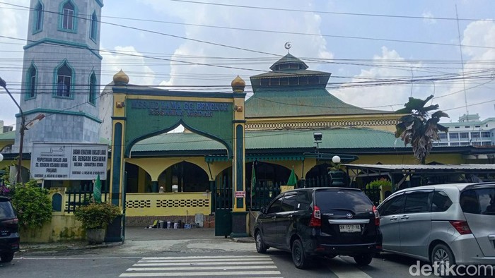 Masjid Lama Gang Bengkok Medan