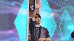 Panggung Perdana ONF di Jakarta