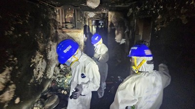 Operasi Pencarian Korban, Polisi Hong Kong Sisir Puing Kebakaran Wang Fuk Court