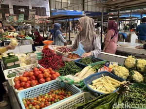 Harga Cabai hingga Ayam Potong di Palembang Merangkak Naik