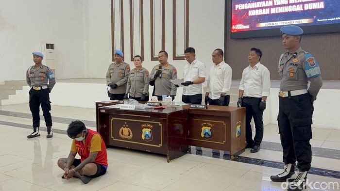 AK (40), pelaku penganiayaan pengunjung diskotek hingga tewas di Surabaya