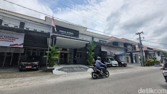 Kantor Dinas Sosial (Dinsos) Kabupaten Bantul, Senin (1/12/2025).