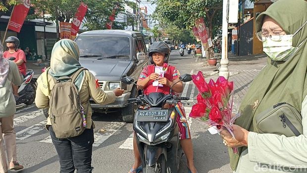 Peringatan Hari AIDS Sedunia di Tulungagung