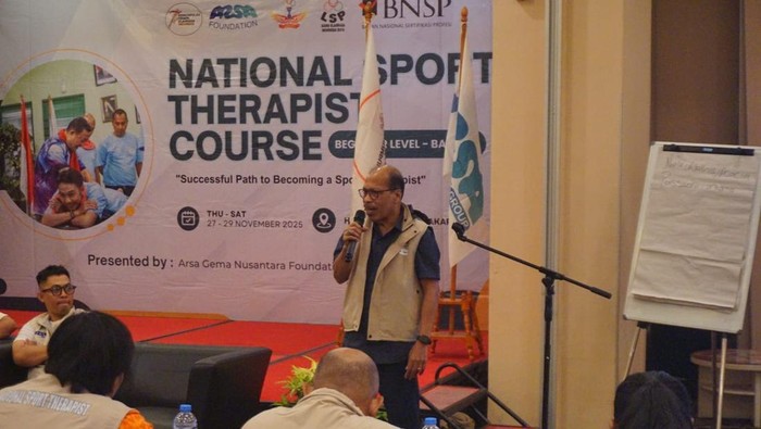 Persatuan Terapis Olahraga Indonesia (PTOI) memberikan pelatihan untuk para anggotanya. Ini demi menyamakan standarisasi terapis olahraga di Tanah Air.