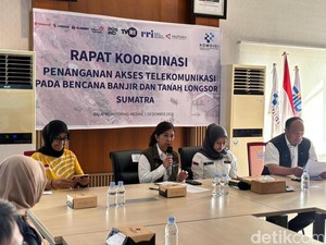 Menkomdigi Pimpin Rapat, Percepat Hidupkan Sinyal di Aceh, Sumut, Sumbar