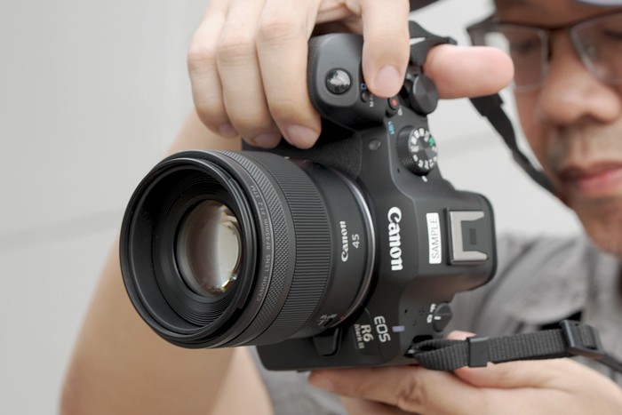 Review Lensa Canon RF 45mm f/1.2,