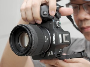 Review Lensa Canon RF 45mm f/1.2, Lensa dengan Bokeh Khas Harga Bersahabat