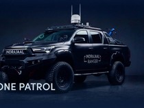 Sangar! Toyota Hilux Ini Dimodifikasi Jadi Kendaraan Anti-Drone