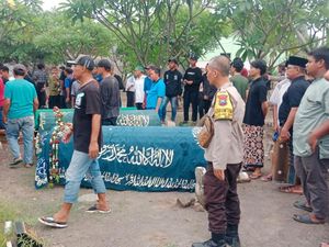 Wisata Berujung Maut Sekeluarga Tewas Tertabrak KA di Pasuruan