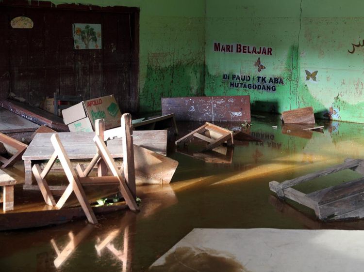 Sekolah di Tapanuli Selatan Rusak Diterjang Banjir Bandang