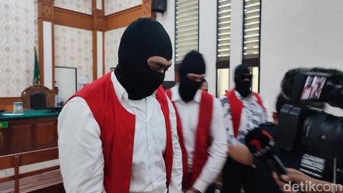 Sidang kasus penembakan WN Australia di PN Denpasar, Senin (1/12/2025).