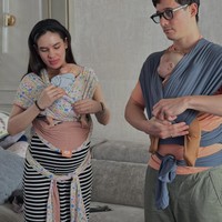 Penampilan Steffi juga terlihat natural tanpa pulasan makeup sedikitpun. Rambut panjangnya pun hanya dibiarkan terurai dengan mengenakan bando hitam. Foto: Instagram/@jamilatus.sadiyah