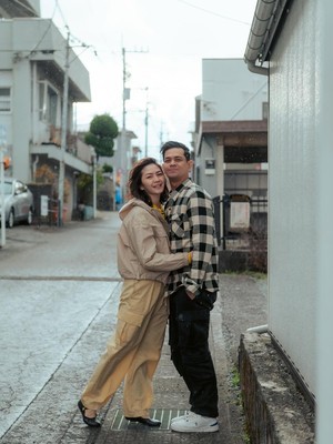 Couple Goals! Surya Insomnia Rayakan 12 Tahun Cinta Tanpa Drama