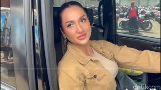 Cara Tengku Dewi Beri Pengertian ke Anak soal Istri Baru Andrew Andika