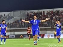 Main 2 Hari Usai Natal, Thom Haye Keluhkan Jadwal Persib di Akhir 2025