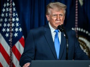 Ancang-Ancang Trump Balas ISIS yang Tewaskan 2 Tentara AS