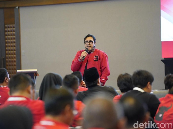 Wakil Ketua DPRD Jawa Barat Ono Surono