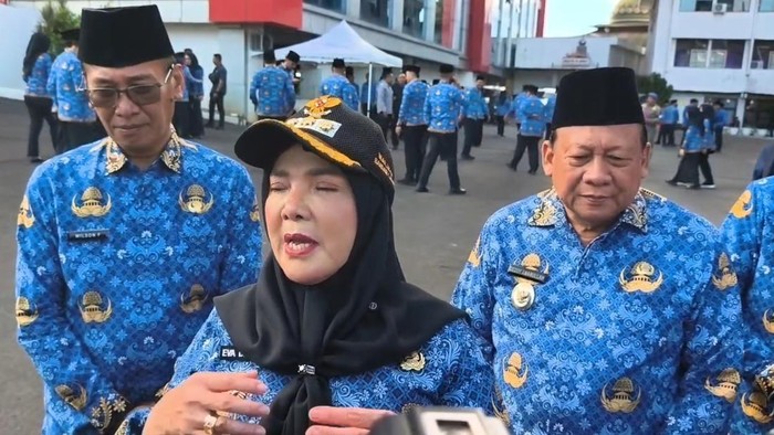 Wali Kota Bandar Lampung Eva Dwiana