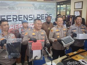WN Prancis Edarkan Ganja Cair Pemberian WN Australia Dibantu WN Amerika