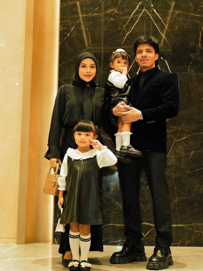 5 Potret Azura Anak Kedua Aurel Hermansyah & Atta Halilintar
