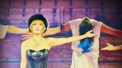 Potret Ayumi Hamasaki Konser di Depan Ribuan Kursi Kosong Imbas Jepang-China Memanas