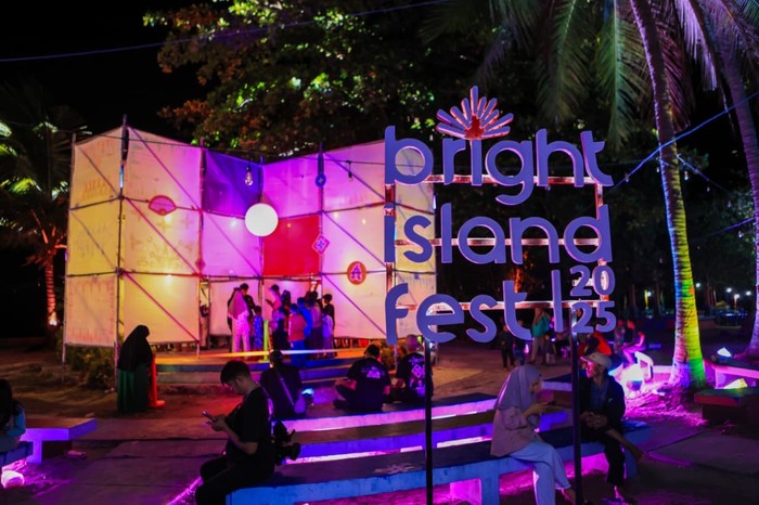 Disparekraf Jakarta Kenalkan Konservasi Pulau Tidung dan Bright Island Fest 2025