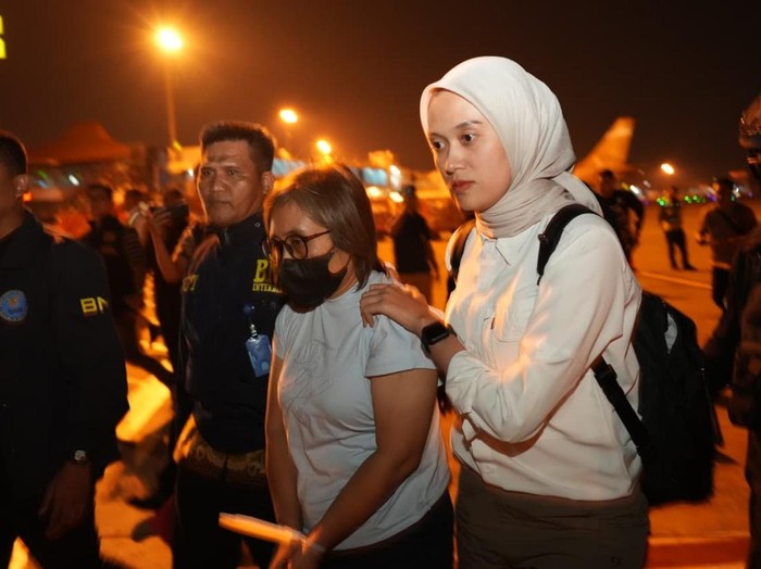 Buron kasus sabu Rp 5 T Dewi Astutik tiba di RI (Dok.istimewa)