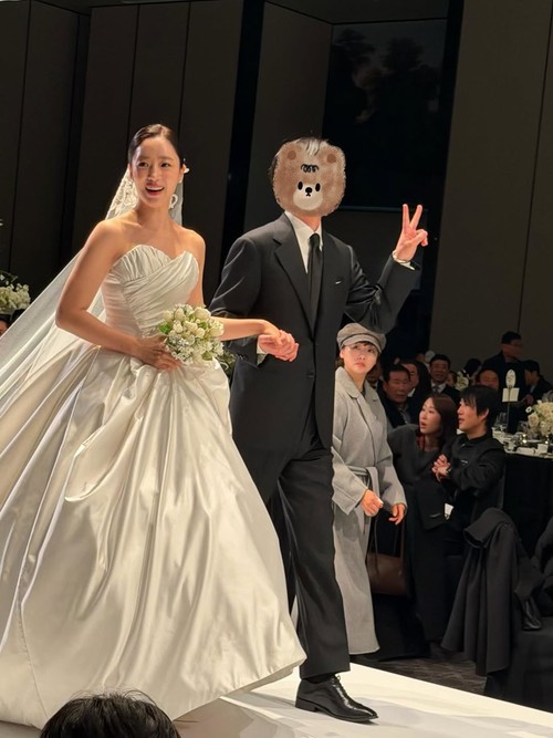 Pernikahan Eunjung T-Ara.