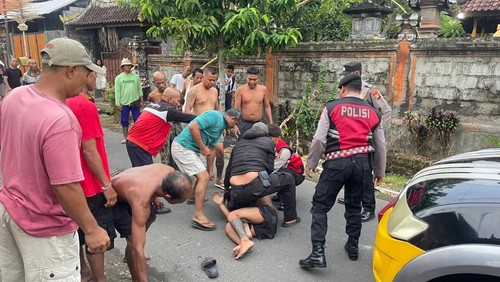 IKW saat diamankan Polres Klungkung karena mengamuk di rumah pamannya