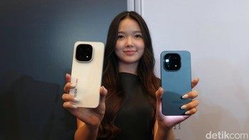 2. iQOO 15: Snapdragon 8 Elit Gen 5 — 16GB / 1TB Skor: 4.102.621 Foto: Adi Fida Rahman/detikINET
