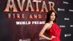 James Cameron hingga Billie Eilish Meriahkan Gala Premiere Avatar: Fire and Ash