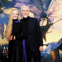 James Cameron Jadi Miliarder, Duitnya Ngucur Deras dari Titanic-Avatar