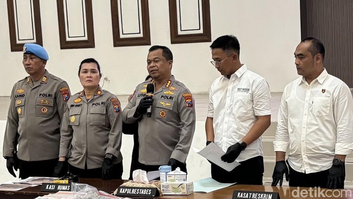 Kapolrestabes Surabaya Kombes Luthfie Sulistiawan