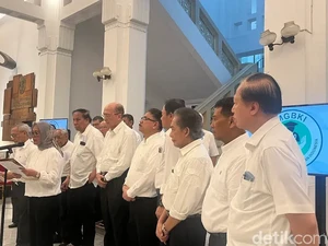 Poin Lengkap Aksi Guru Besar yang Disesalkan Kemenkes di Tengah Bencana Sumatera