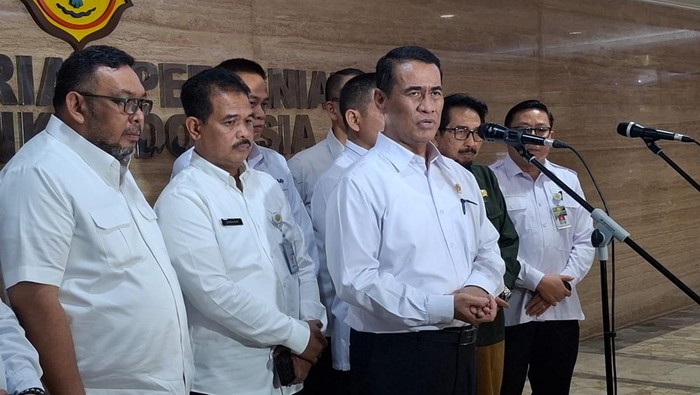Kementerian Pertanian bersama seluruh mitra-mitra strategis berhasil mengumpulkan bantuan senilai Rp 75 miliar untuk para korban bencana alam di Aceh dan Sumatera.