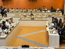 Menhub Tinjau Lokasi Bencana, Komisi V DPR Tunda Rapat Bahas Nataru Hari Ini