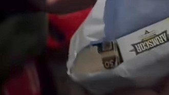 Momen Kontrakan 'Bunker' Amunisi di Jakbar Digerebek, BB Disimpan di Amplop