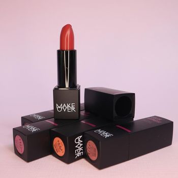 Lipstik Lokal yang Awet dan Tahan Lama