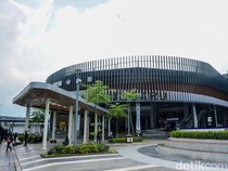 Melihat Lebih Dekat Salah Satu Stasiun Tersibuk di Jakarta