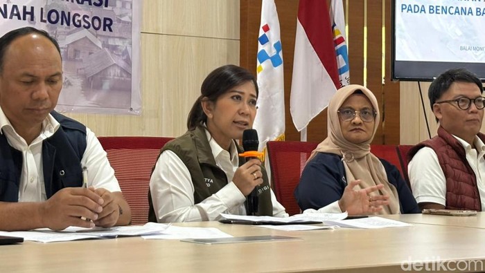 Menkomdigi Koordinasi Banjir